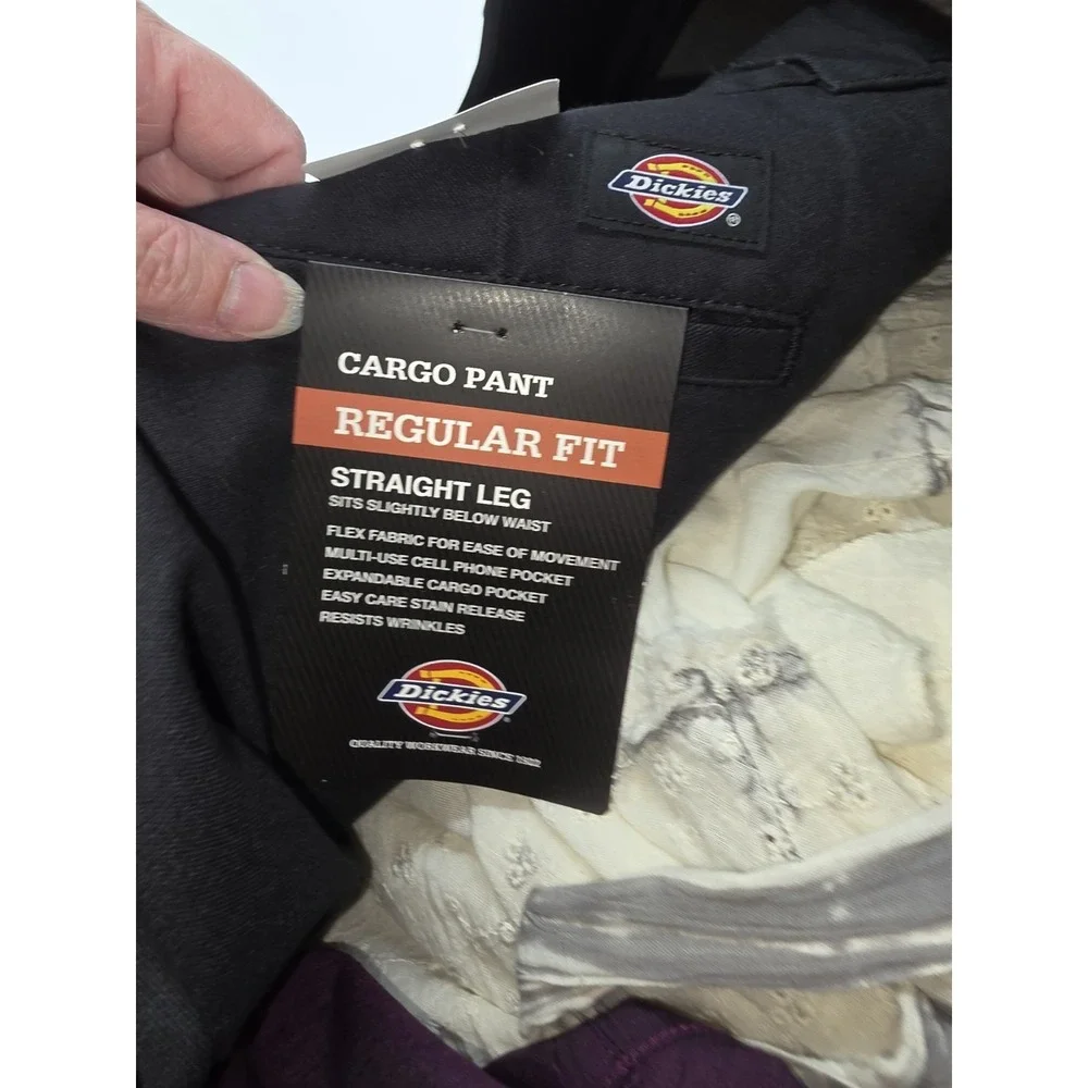 Dickies Regular Fit Cargo Work Pants -Straight Leg 34 x 30, Black